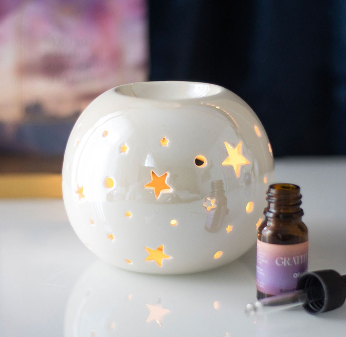 Iridescent Star Wax Burner - White
