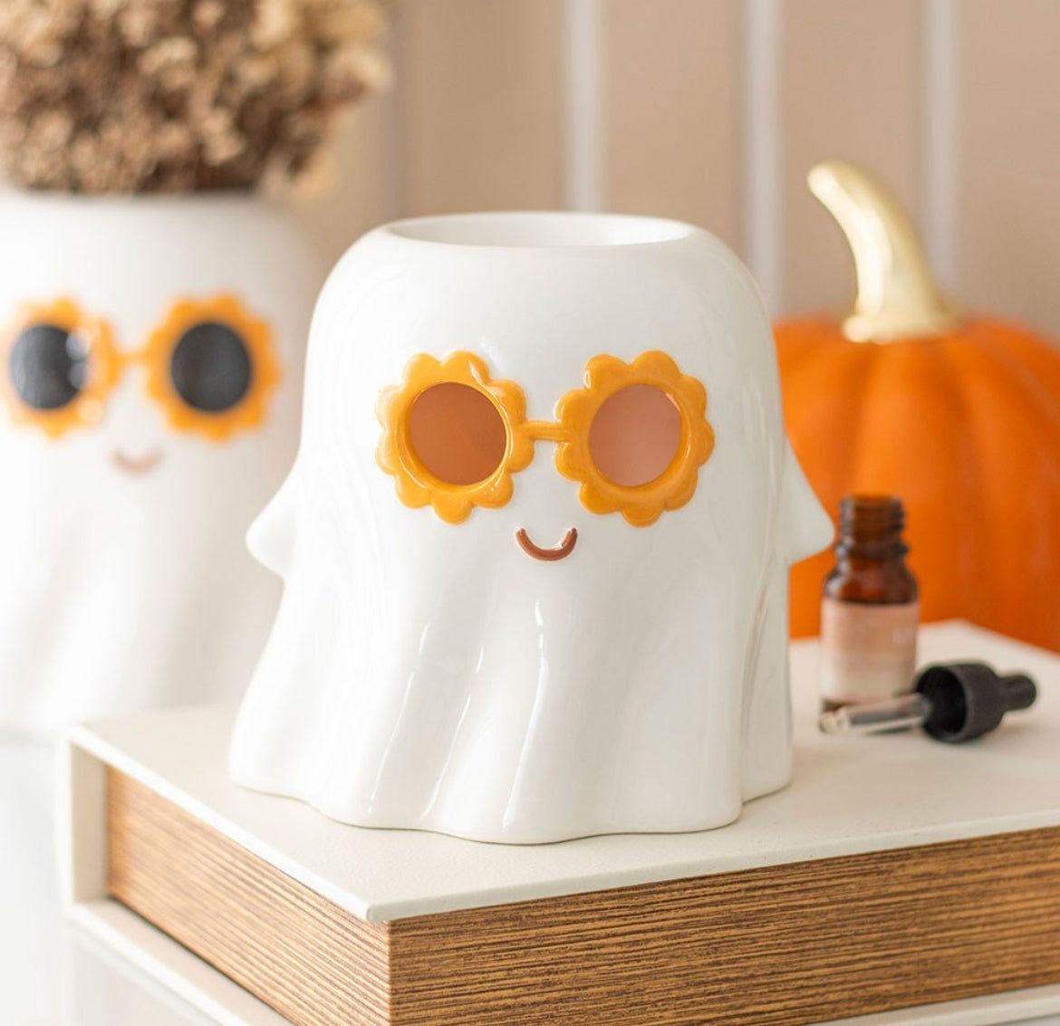 Groovy Ghost Wax Burner