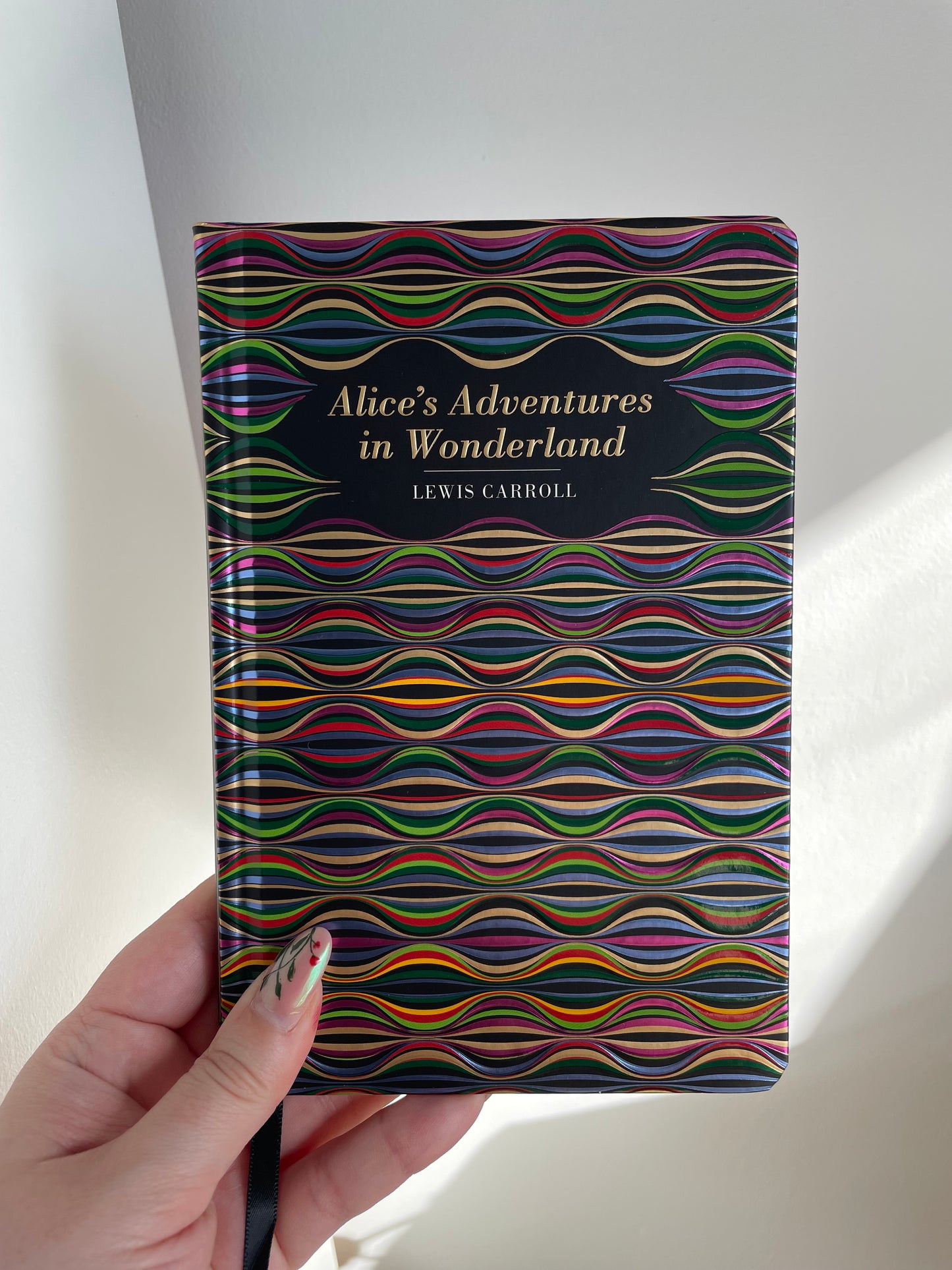 Alice’s Adventures in Wonderland - Chiltern Classic Edition