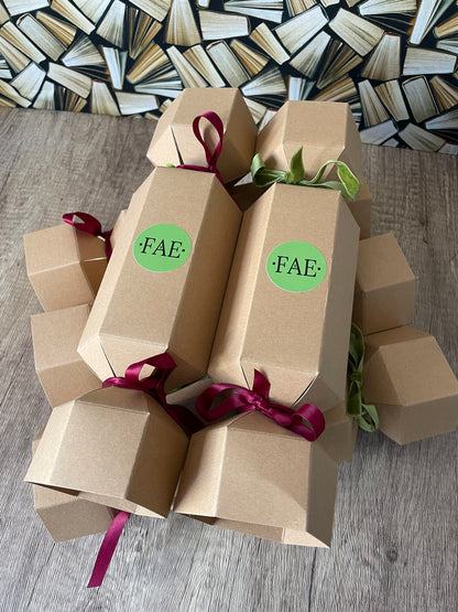 Wax Cracker Gift Set