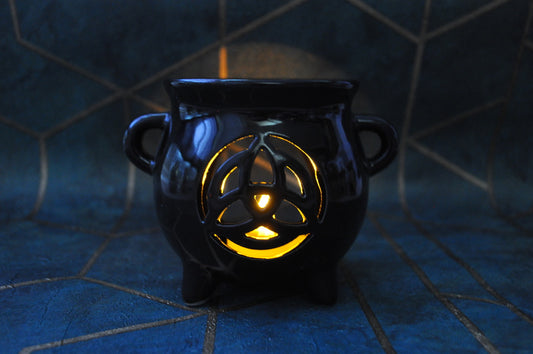 Triquetra Cauldron Burner